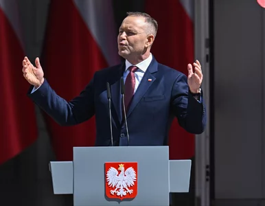 Miniatura: Nawrocki wręczył awanse oficerom. „Z...