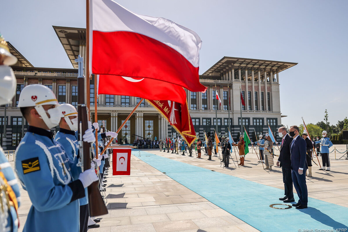 Andrzej Duda podczas wizyty w Turcji 