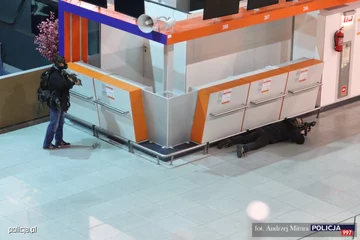 Ćwiczenia "Lotnisko 2017" 