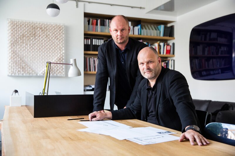 Petr Kolár i  Aleš Lapka, założyciele pracowni architektonicznej ADR