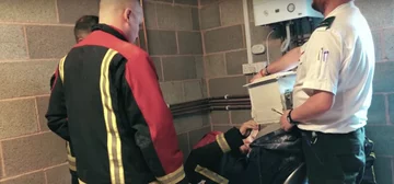 22-letni Jay Swingler pochwalił się swoim "osiągnięciem" tworząc filmik i umieszczając go na YouTube 