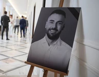 Miniatura: Eksperyment procesowy po śmierci Łukasza...