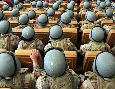 Miniatura: Brytyjczycy będą utrzymywać afgańskie wojsko