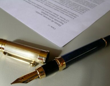 Miniatura: Zmiany na rynku pracy. Umowa na czas...