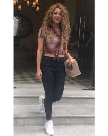 Shakira 