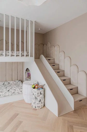 Dom słynnych influencerów: nowoczesne wnętrza pełne komfortu, elegancji i technologii 