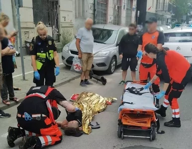 Miniatura: 17-latka na hulajnodze elektrycznej wpadła...