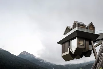 Hub of huts. proj. noa* network of architecture 