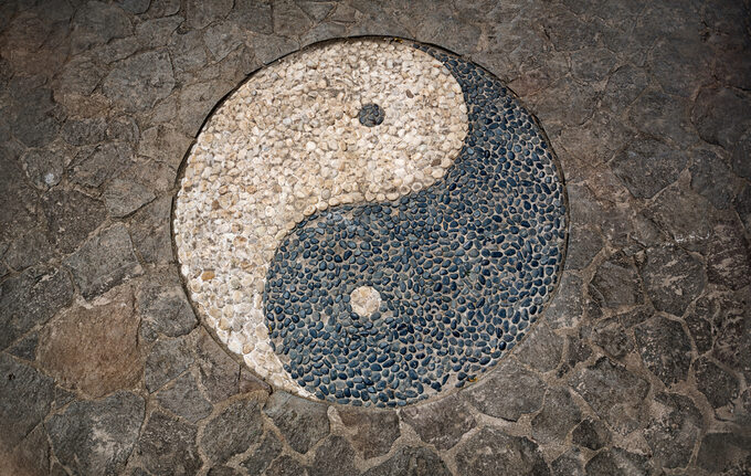 Taijitu – symbol dopełniania się yin i yang