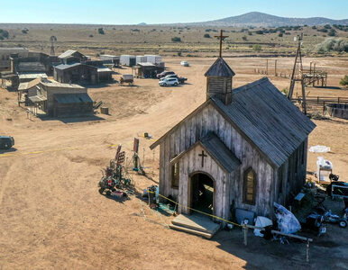 Miniatura: Tragedia na planie filmu „Rust”. Wypłynęły...