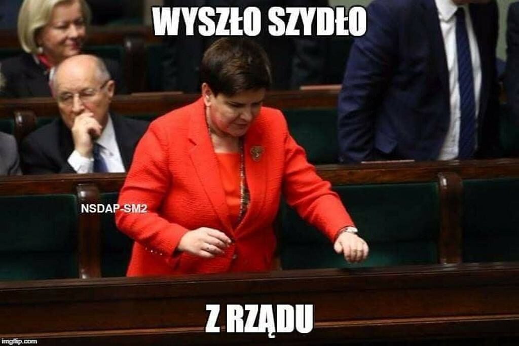 Memy po rezygnacji Beaty Szydło 