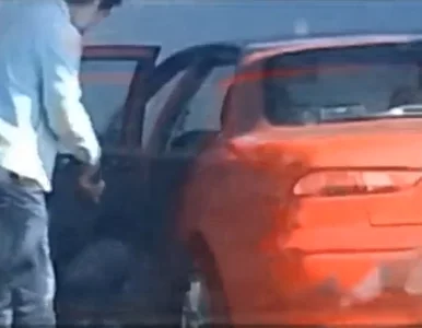 Miniatura: Samochód "śmierdział psem", więc kierowca...