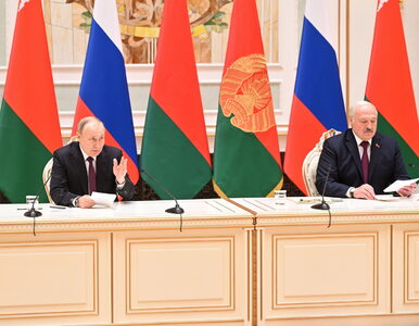 Miniatura: Łukaszenka chwali się bronią od Rosji....