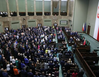 Miniatura: PiS forsuje zmiany w Trybunale...