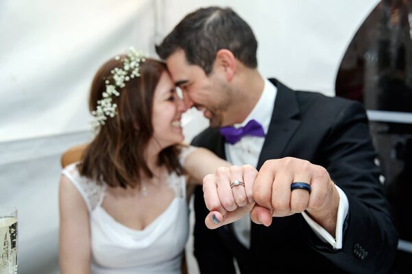 Miniatura: Zaręczyny i ślub tego samego dnia. Oto...