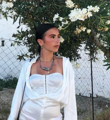 Aleksandra Julia Yoriadis 