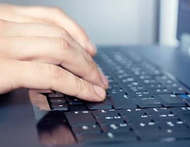 Miniatura: Ojciec chciał zabić syna. Wirtualnie