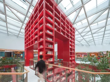Atrium centrum handlowego w Qingdao zaprojektowane przez CLOU architects na wzór miasta przyszłości v2com, 3565-14, CLOU architects