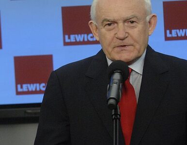 Miniatura: Miller: Tusk spotyka się z działkowcami, a...