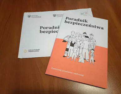 Miniatura: Ważny dokument od rządu w skrzynkach...