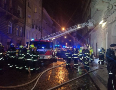 Miniatura: Pożar hotelu w centrum Pragi. Są ofiary