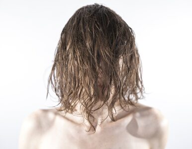 Co zrobić, żeby włosy szybciej rosły? Porady trychologa