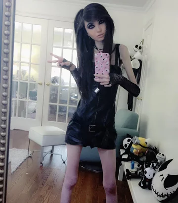 Eugenia Cooney 