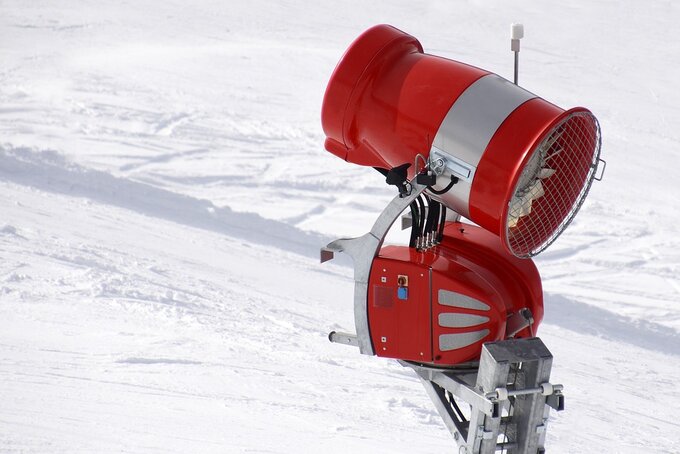 snow-cannon-2087106_960_720.jpg