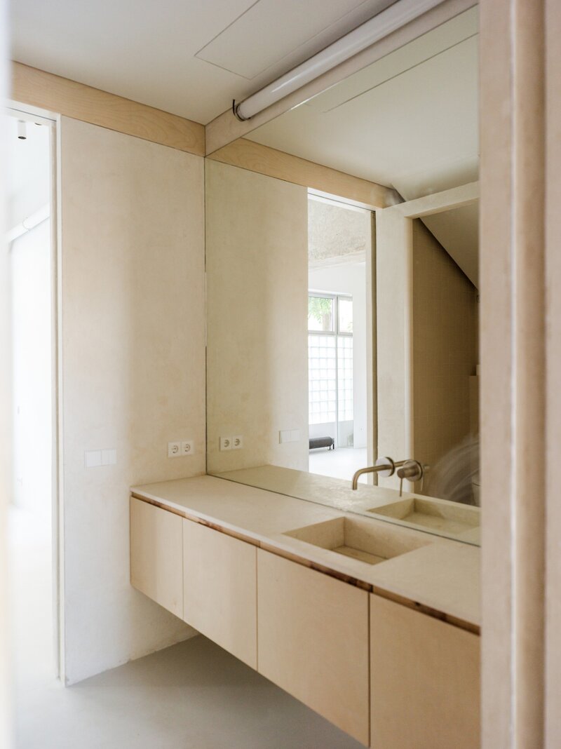 Minimalistyczne mieszkanie, projekt Jorge Borondo + Ana Petra Moriyón