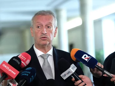 Miniatura: „Rzecznik nie powinien kłamać”. Zaostrza...