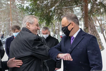 Ceremonia oficjalnego powitania prezydentów państw Grupy Wyszehradzkiej przez prezydenta Andrzeja Dudę 