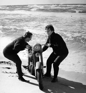 Bogumił Kobiela i&nbsp;Zbigniew Cybulski w&nbsp;latach 60. XX wieku