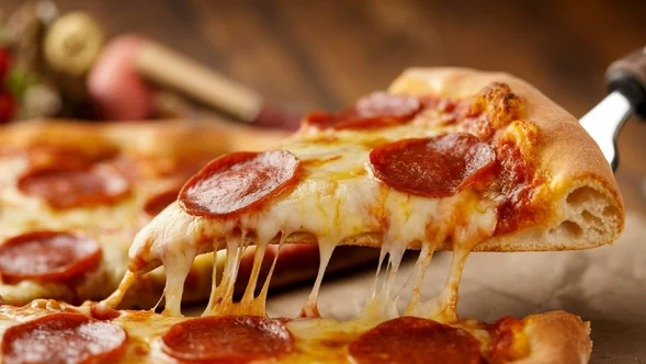 Miniatura: Dietetyk ocenił pizzę Książula z Żabki....