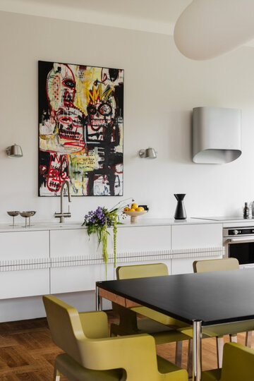 Apartament pełen sztuki, czyli designerski balans na Starym Mokotowie, projekt FUGA Architektura Wnętrz 