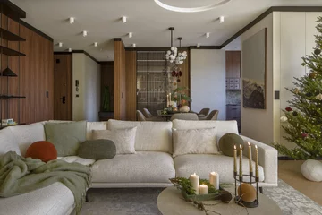 Świąteczny nastrój zaczyna się od architektury wnętrza – dobrze zaprojektowany dom pozwala celebrować Boże Narodzenie wszystkimi zmysłami, bez pośpiechu i bez kompromisów, projekt: Hola Design 