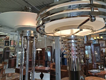 Lampy podłogowe w stylu art déco Lampy podłogowe, art déco, Bronisze, Antyki