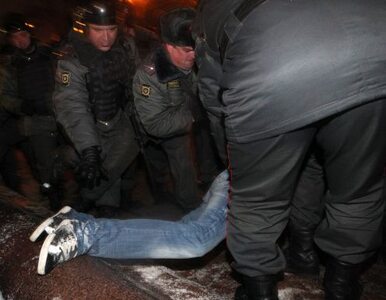 Miniatura: Przeciwnicy Putina wyszli z aresztu