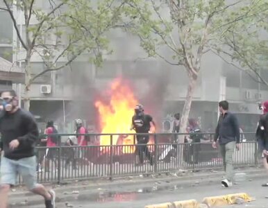 Miniatura: Zamieszki w Chile. Protestujący ograbili...