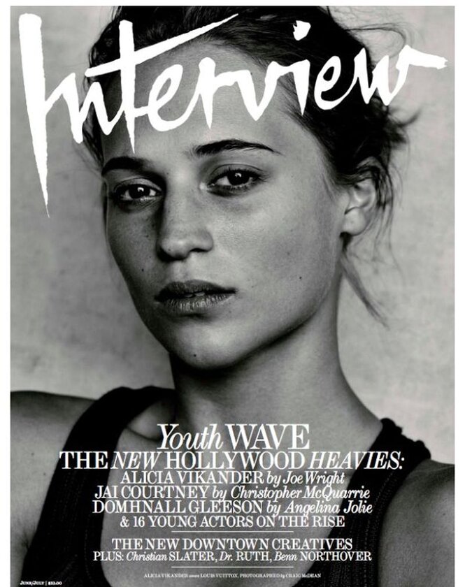 Alicia Vikander na okładce magazynu "Interview" 