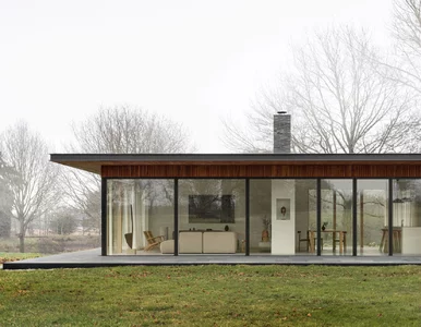 Miniatura: Dom, który znika w krajobrazie. Lekcja...