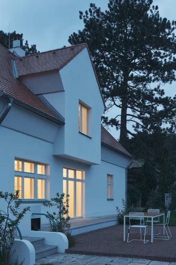 Remont modernistycznej willi, projekt Mjölk Linka, Mjolk, modernizm, stary dom