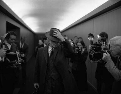 Miniatura: Cillian Murphy jako „Oppenheimer”. Nolan w...