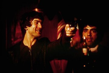 Kadr z&nbsp;filmu &bdquo;Ulice nędzy&rdquo; / &bdquo;Mean Streets&rdquo; (1973)