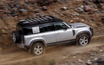 Land Rover Defender 2020
