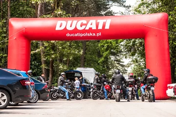 Wiosna z Ducati Włoskie motocykle w dniach 18-20 maja zdominowały świętokrzyskie drogi