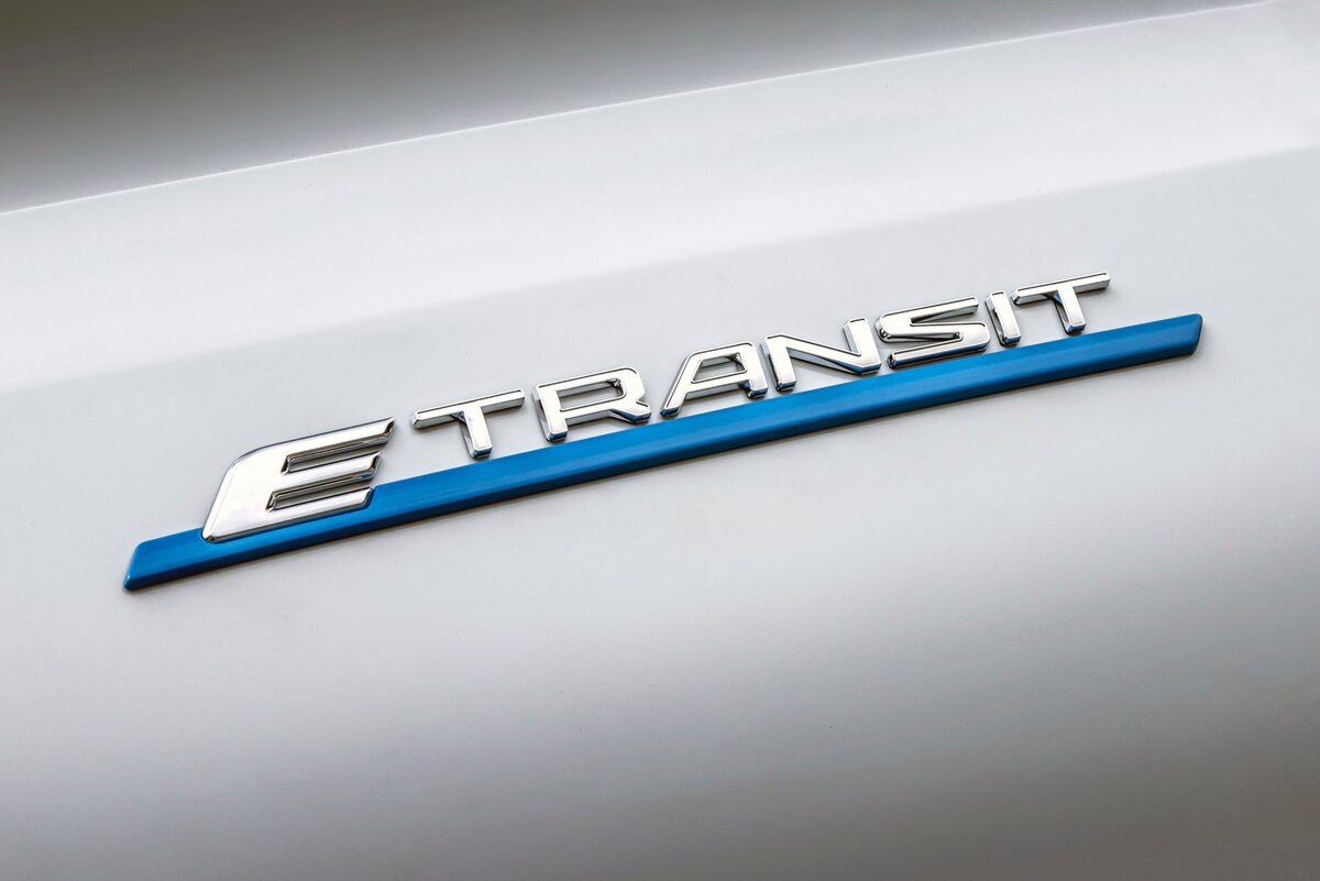 Ford E-Transit (samochód elektryczny) 