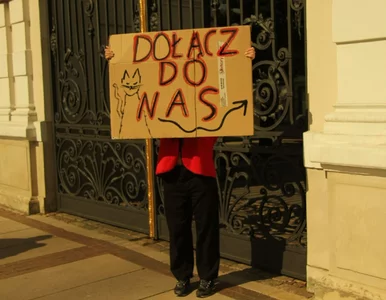 Miniatura: Strajk okupacyjny na UW. Studenci mają...