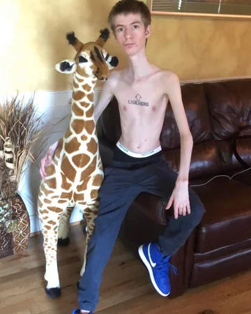 David Samuelson Jr., czyli “Damn Long Neck”, „Długa Szyja” 