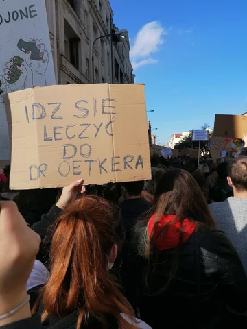 Hasła z protestu w Łodzi 