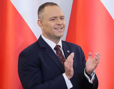 Miniatura: Echa decyzji Nawrockiego. Szef MSWiA...